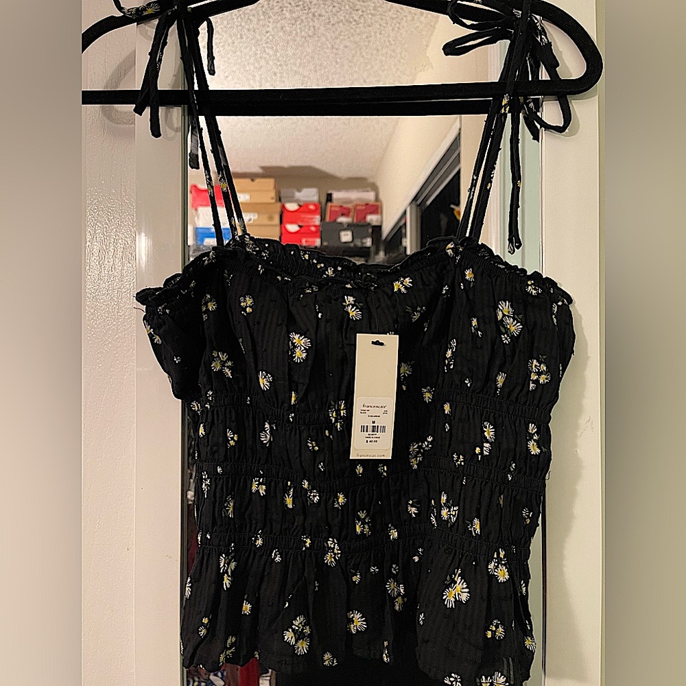 Brand new crop black top